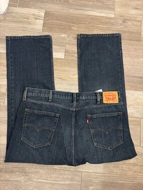 Levi's Men’s Dark Indigo Bootcut Jeans- NEW w/out tags